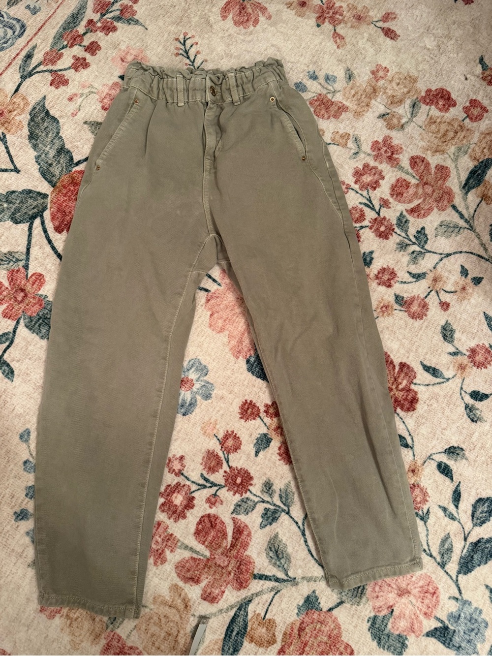 Zara Olive Green Casual Women's Jeans